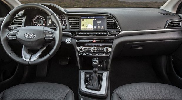 Hyundai-Elantra 11.jpg, 59 KB