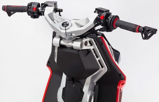 Italjet-Dragster-3.jpg, 37 KB