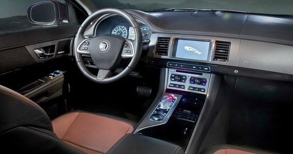 Jaguar XF 5021.jpg, 47 KB