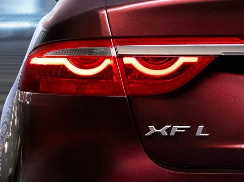 Jaguar XF L.jpg, 42 KB