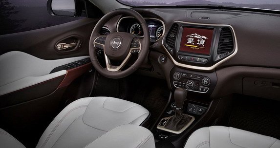 Jeep Cherokee 7111.jpg, 44 KB