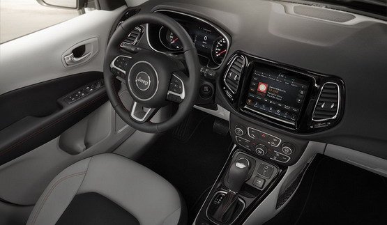 Jeep_Compass_04.jpg, 45 KB