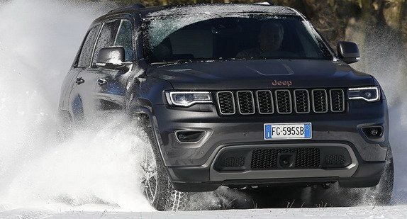 Jeep_Grand_Cherokee_Trailhawk_10.jpg, 59 KB