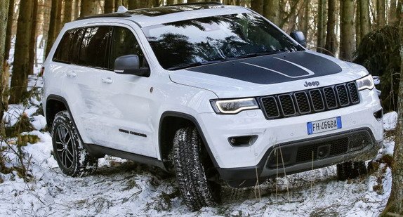 Jeep_Grand_Cherokee_Trailhawk_13.jpg, 82 KB
