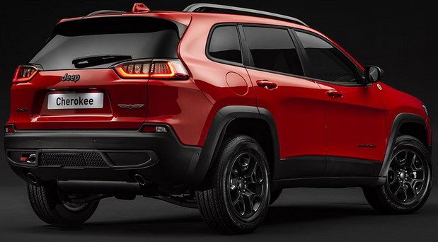 Jeep_New-Cherokee-Trailhawk_03.jpg, 51 KB