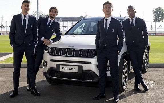 Jeep_e_Juventus_03.jpg, 71 KB