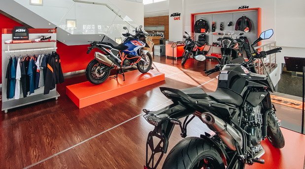 KTM press (3).jpg, 103 KB