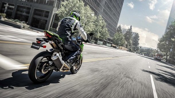 Kawasaki-Z400-3.jpg, 92 KB