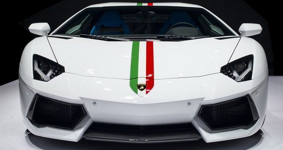 Lamborghini Aventador Nazionale 11.jpg, 46 KB