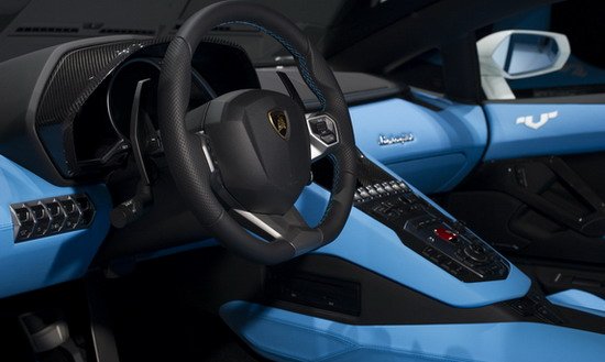 Lamborghini Aventador Nazionale 111.jpg, 51 KB