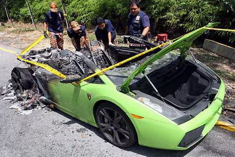 Lamborghini Galardo 80.jpg, 79 KB