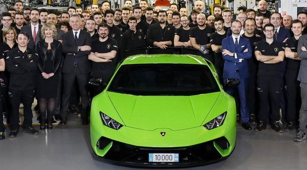 Lamborghini Huracan 10K.jpg, 75 KB