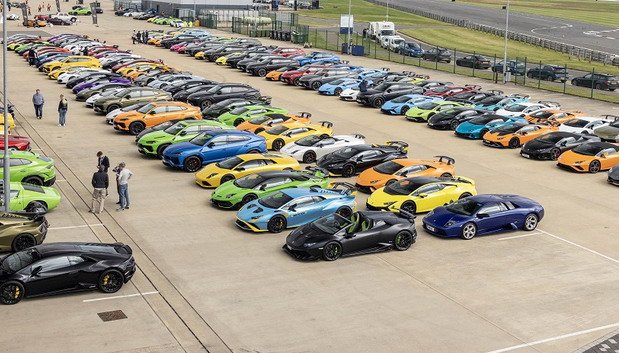 Lamborghini Velika Britanija 11.jpg, 100 KB