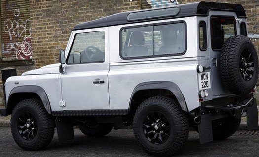 Land Rover Defender X-Tech 11.jpg, 56 KB