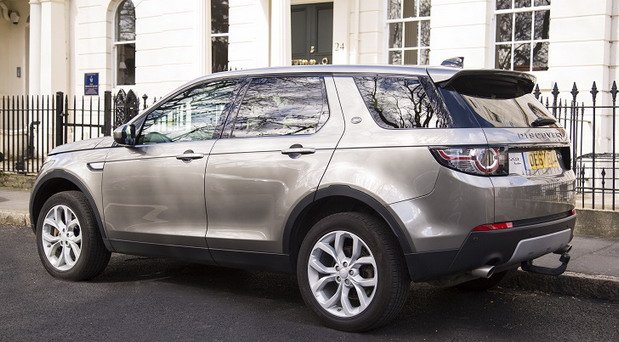 Land-Rover-Discovery-Sport.jpg, 87 KB