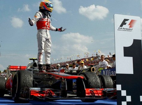 Lewis Hamilton 2012 11.jpg, 50 KB