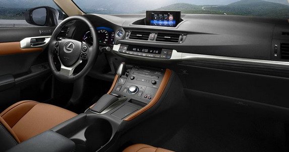 Lexus CT 8888.jpg, 43 KB