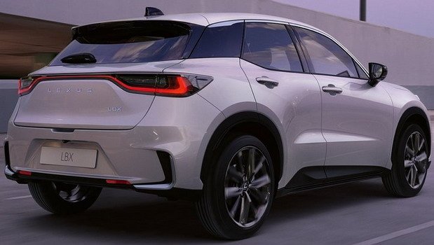Lexus LBX 5011.jpg, 50 KB