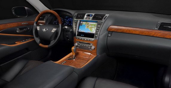 Lexus LS 460 Touring 11.jpg, 35 KB