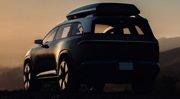 Lucid suv 11.jpg, 35 KB