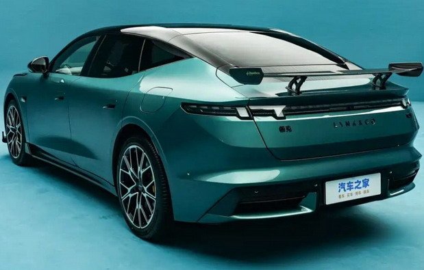Lynk Co 10 11.jpg, 55 KB