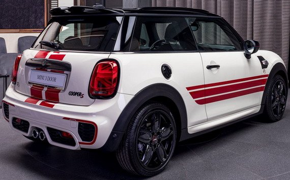 MINI-Cooper 11.jpg, 69 KB