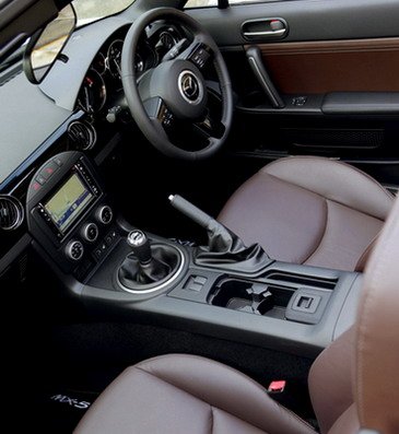 Mazda MX-5 Venture 11.jpg, 39 KB