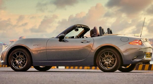 Mazda-MX-5-R 11.jpg, 55 KB