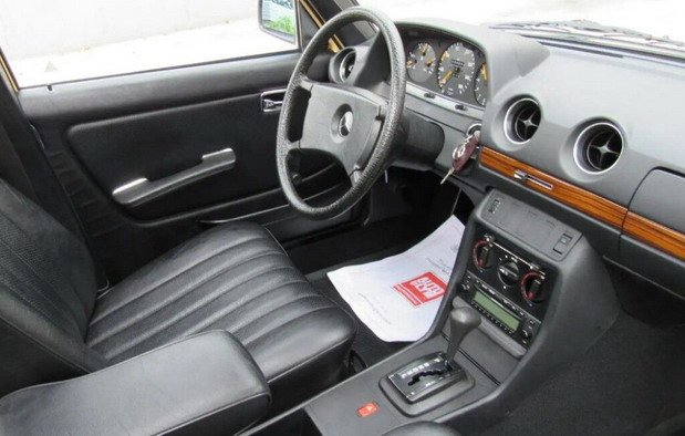 Mercedes 200D 11111.jpg, 64 KB