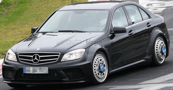Mercedes C63 AMG BlackSeries 1.jpg, 68 KB