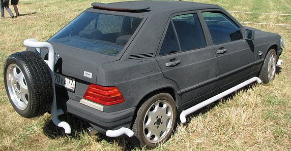 Mercedes E90 1111.jpg, 80 KB
