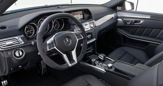 Mercedes e 7021.jpg, 53 KB