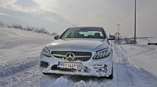 Mercedes-Benz C220d.jpg, 73 KB
