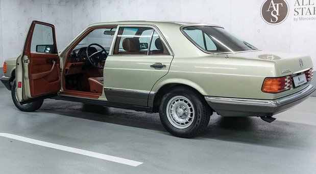 Mercedes-Benz_280 11.jpg, 56 KB