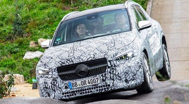 Mercedes-GLA.jpg, 108 KB