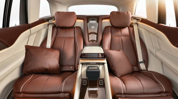 Mercedes-Maybach 111.jpg, 60 KB