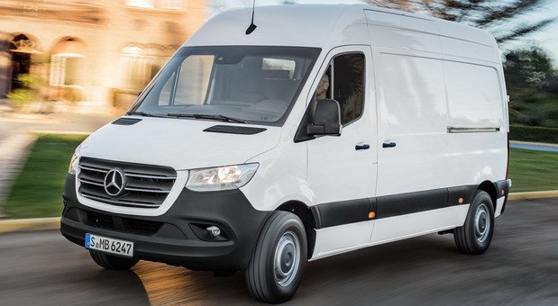 Mercedes-Sprinter 5.jpg, 66 KB
