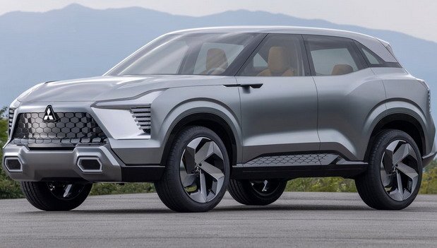 Mitsubishi XFC 111.jpg, 55 KB