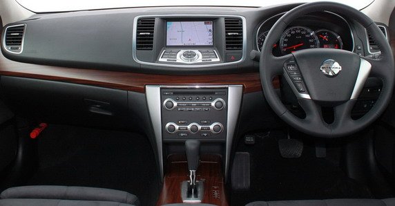 Mitsuoka Galue 111.jpg, 41 KB