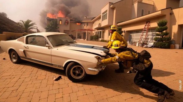 Mustang fire.jpg, 68 KB