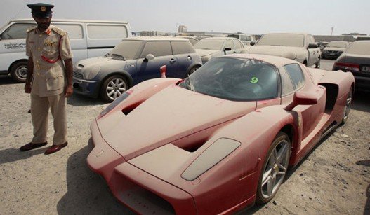 Napusteni ferari 1.jpg, 45 KB