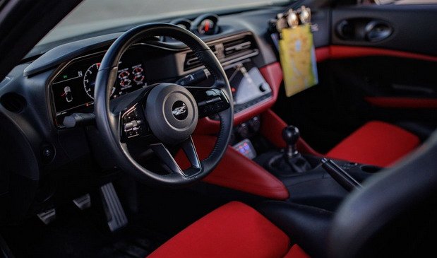 Nissan Z 222.jpg, 50 KB