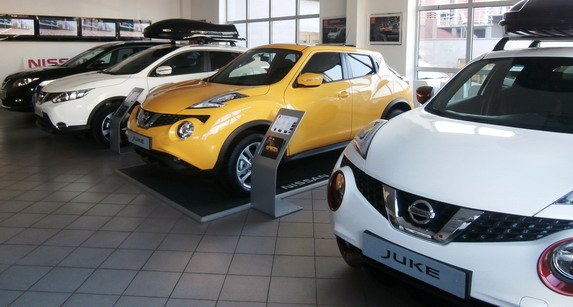 Nissan-LF Auto_1.jpg, 60 KB