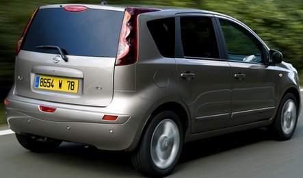 Nissan-Note_2009_1024x768_wallpaper_0d.jpg, 31 KB