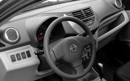 Nissan-Pixo_2009_1024x768_wallpaper_0c.jpg, 32 KB