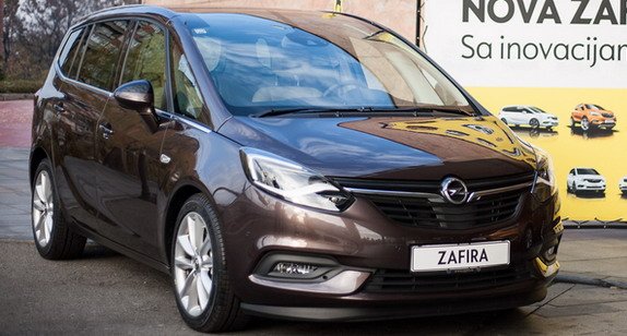 Nova Zafira.jpg, 76 KB