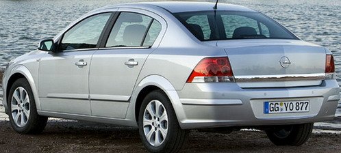 Opel Astra h sedan.jpg, 41 KB