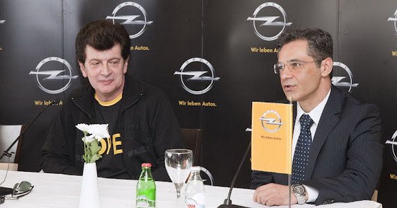 Opel Bajaga i Ivan Kekic.jpg, 56 KB