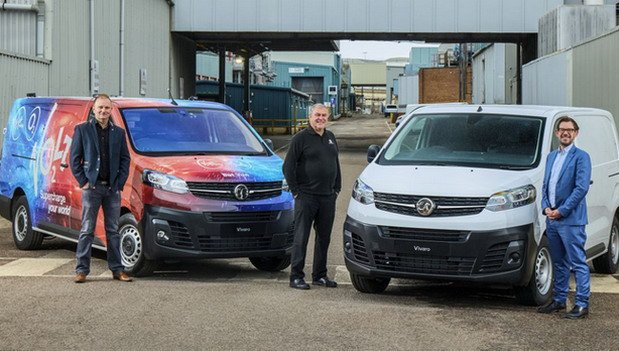 Opel Vivaro 15.jpg, 76 KB