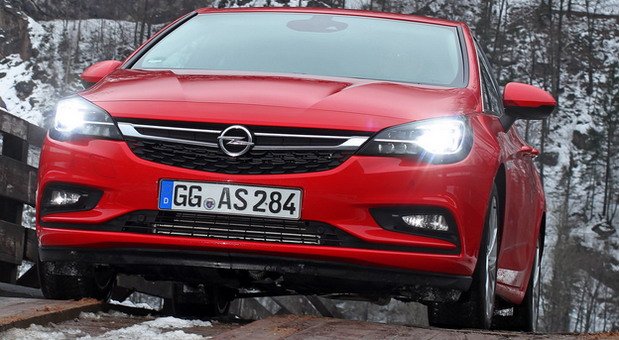 Opel-Astra.jpg, 82 KB